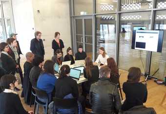 Anisa Hawes running a Webrecorder workshop, part of Lives of Net Art in Tate Exchange at Tate Modern, 4 April 2019